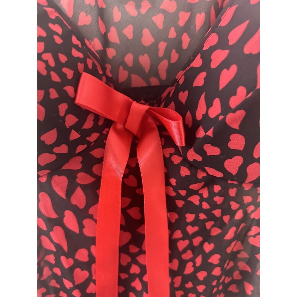 Innerβ Most Red Heart Print Sheer Mesh Babydoll Chemise Black Medium V-Neck Bow